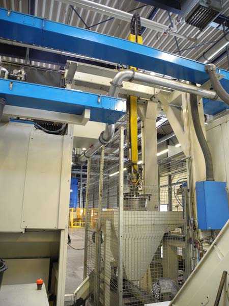 17b2bd4698de580e73e55564a9a0832c Centro di foratura e tornitura Maus per ruote in alluminio linea 5, usato