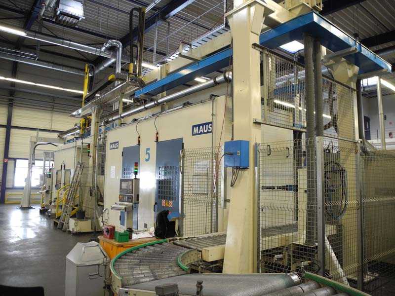 a55c84a988ba4c5776746b94c9adee50 Centro di foratura e tornitura Maus per ruote in alluminio linea 5, usato