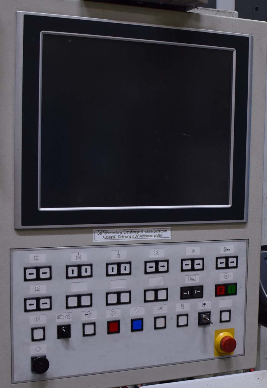 Terminale operatore Bachmann OT1319, display touchscreen da 19", usato