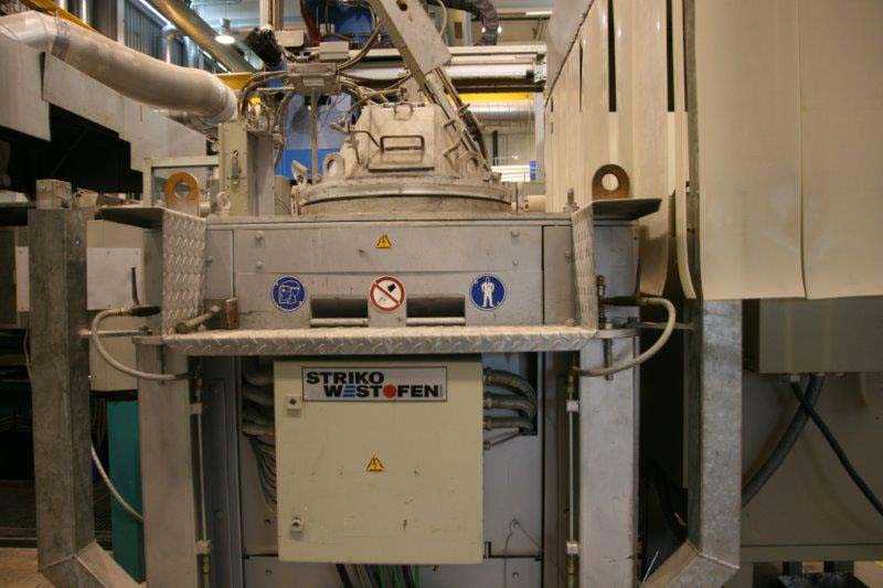 StrikoWestofen CMHC N 2 X300 Magnesium Dosing Furnace O1738, usato