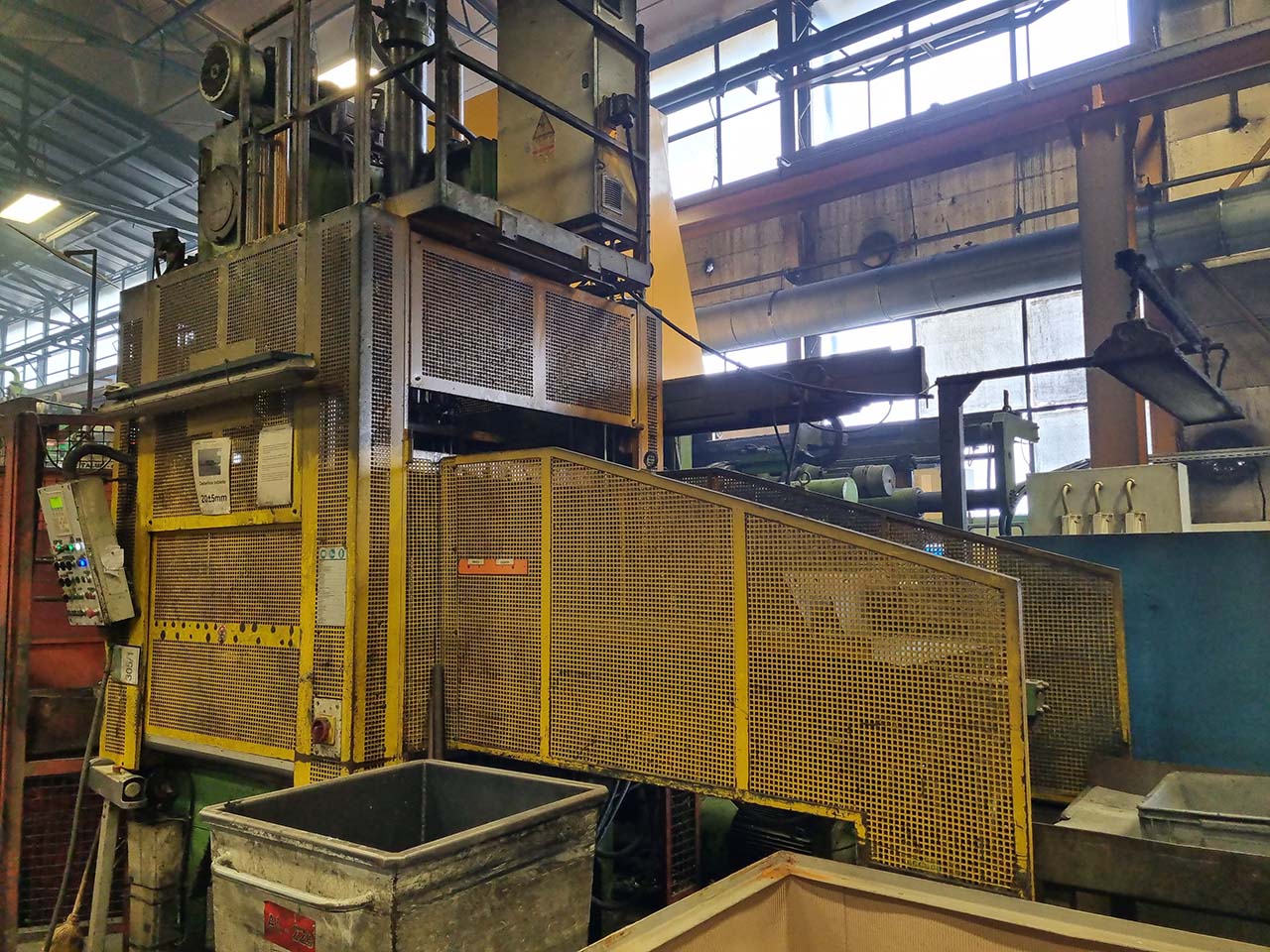 IDRA OL 700 macchina di pressofusione a camera fredda KK1621, usata IDRA OL 700 macchina di pressofusione a camera fredda KK1621, usata