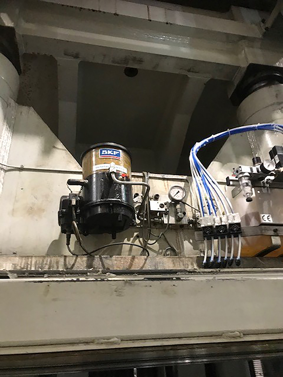 WEKO-WE-2500-SK-trimming-press-EP1978-p12xt3zPW0P7XvwT Pressa per rifilare WEKO WE 2500-SK EP1978, usata