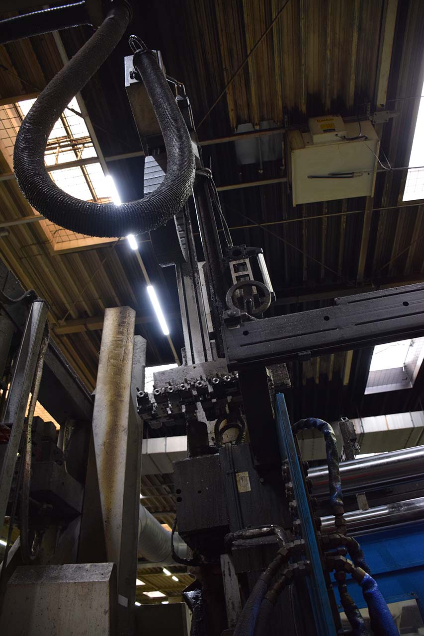 Spruzzatore lineare a 1 asse Böhmer FS1813, usato