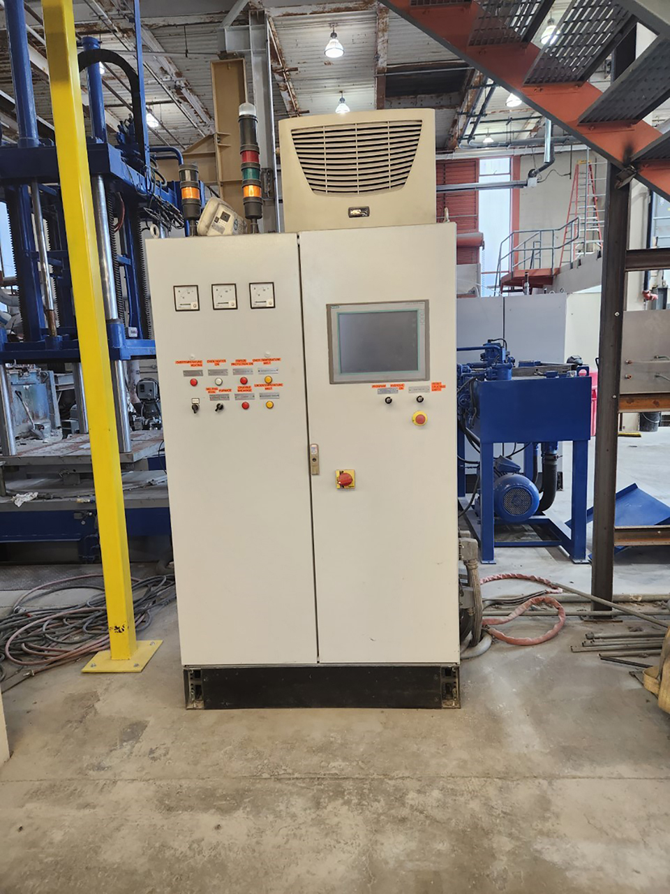 Macchina per pressofusione a bassa pressione Kurtz AL 10-7 TC ND1344, usata Macchina per pressofusione a bassa pressione Kurtz AL 10-7 TC ND1344, usata