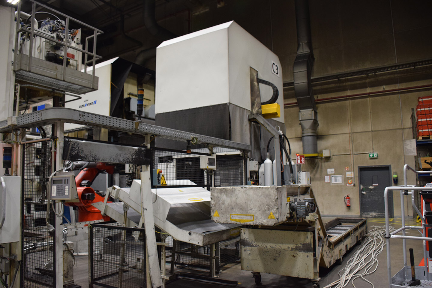 KMA UV II 10000/IEE VVR EWT 10 Sistema di aspirazione e filtraggio ZU2276, usato