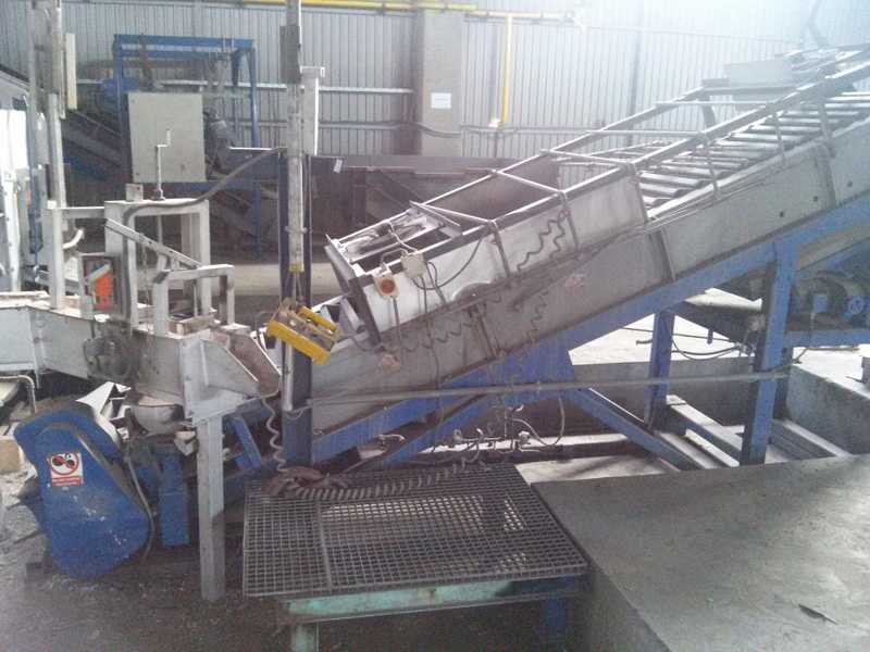 Impianto di riciclaggio dell'alluminio Broeze Mobil Metal Melter, usato O1616
