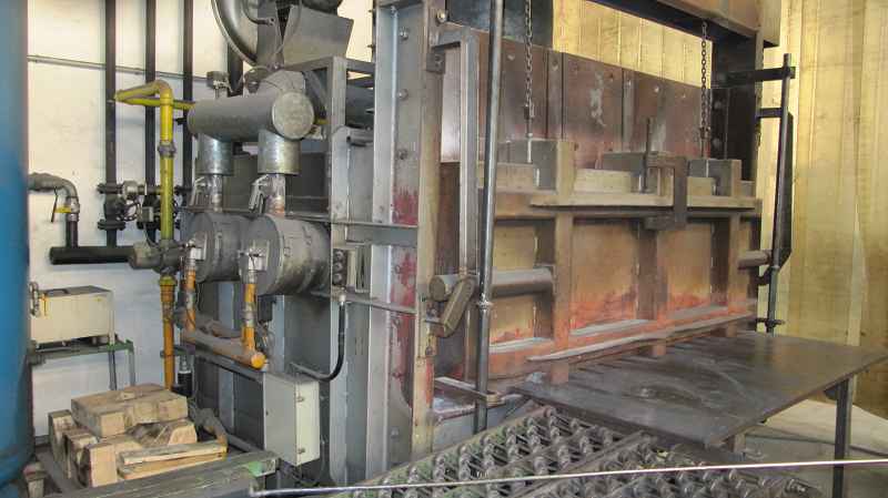 8372d6f4c9c556d1a90e14b1b3a83328 Forno a camera Agotherm, usato