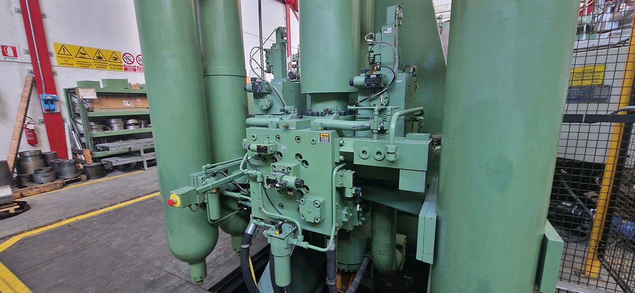 Idra OL 3500, macchina per la pressofusione a camera fredda KK1678, usata Idra OL 3500, macchina per la pressofusione a camera fredda KK1678, usata