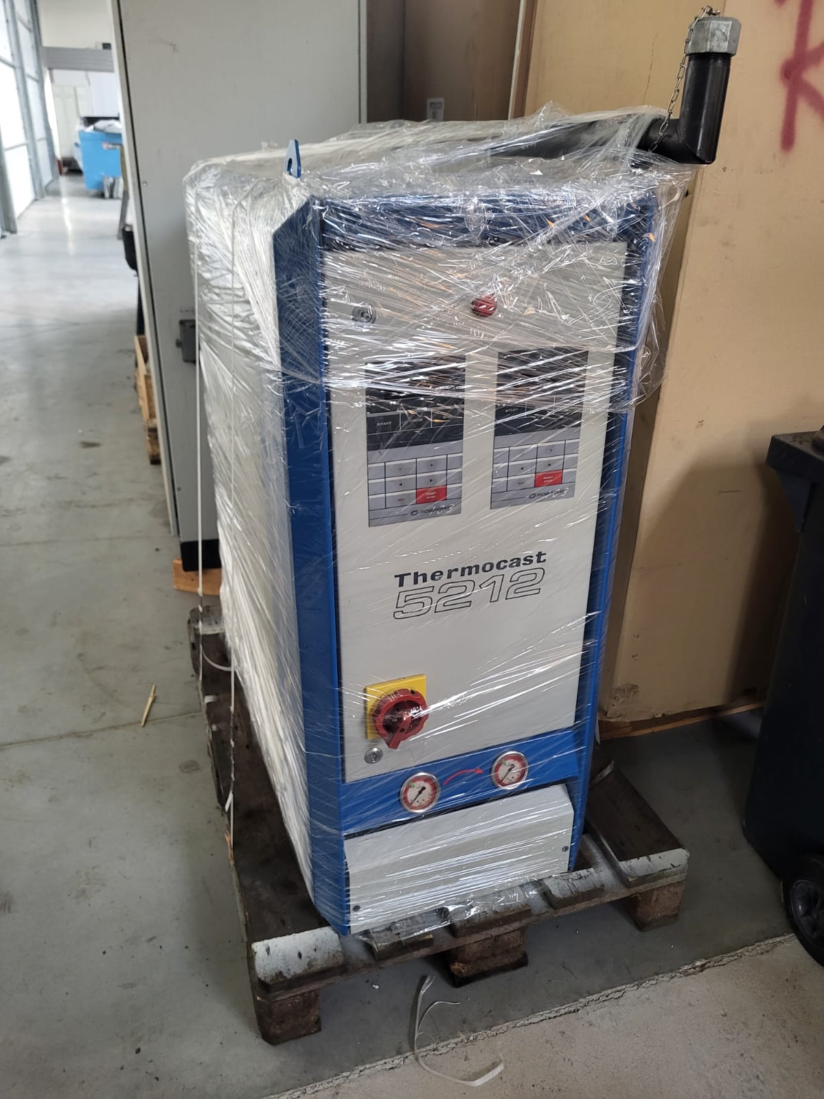 Unità di controllo della temperatura dell'olio Robamat Thermocast 5212 ZU2243, usata
