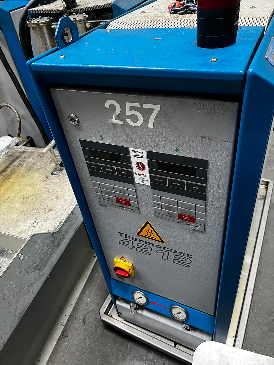 Unità di controllo della temperatura dell'olio Robamat Thermocast 4212 ZU2256, usata