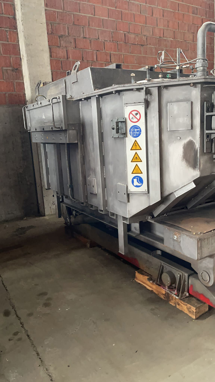 ZPF Foundry 4 TD3150SC forno di dosaggio O1744, usato ZPF Foundry 4 TD3150SC forno di dosaggio O1744, usato