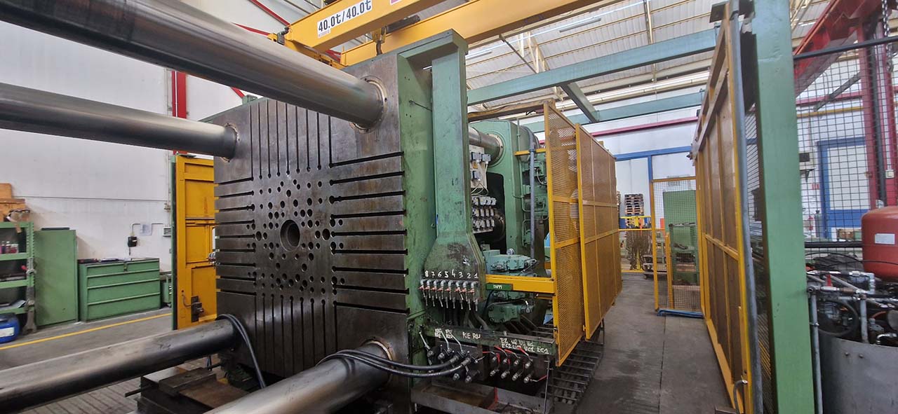 Idra OL 3500, macchina per la pressofusione a camera fredda KK1678, usata Idra OL 3500, macchina per la pressofusione a camera fredda KK1678, usata