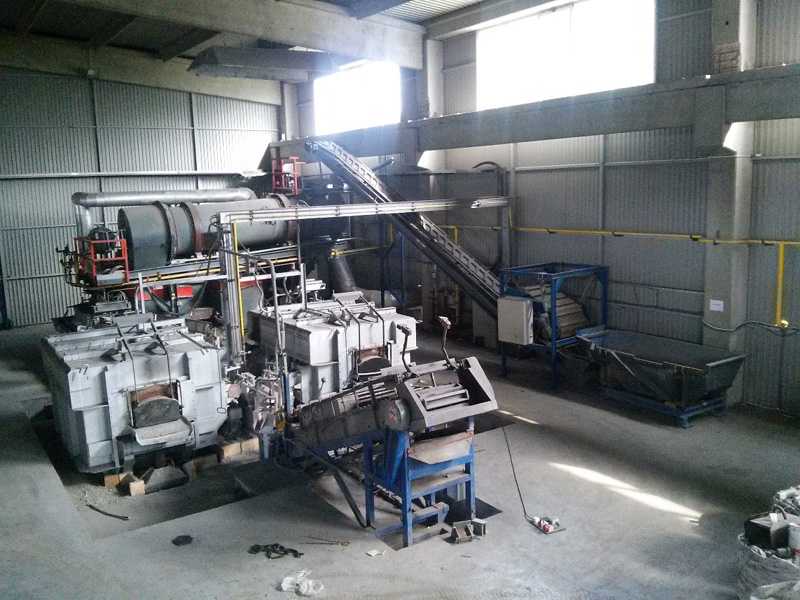 Impianto di riciclaggio dell'alluminio Broeze Mobil Metal Melter, usato O1616