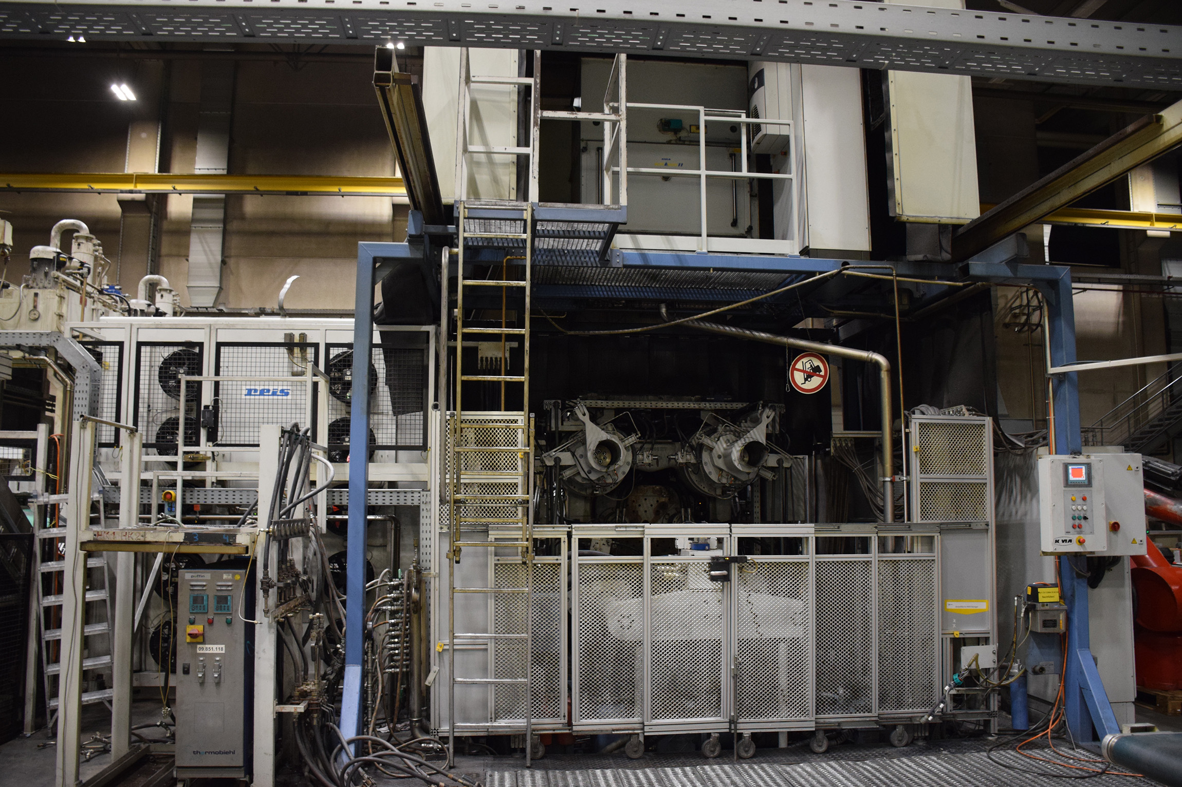 Macchina per la pressofusione a camera fredda compatta Bühler Carat 105 KK1708, usata