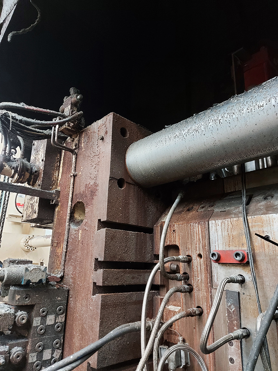 M-uller-Weingarten-GDK-1750-cold-chamber-die-casting-machine-KK1585-p5 Müller Weingarten GDK 1750 macchina di pressofusione a camera fredda KK1585, usata