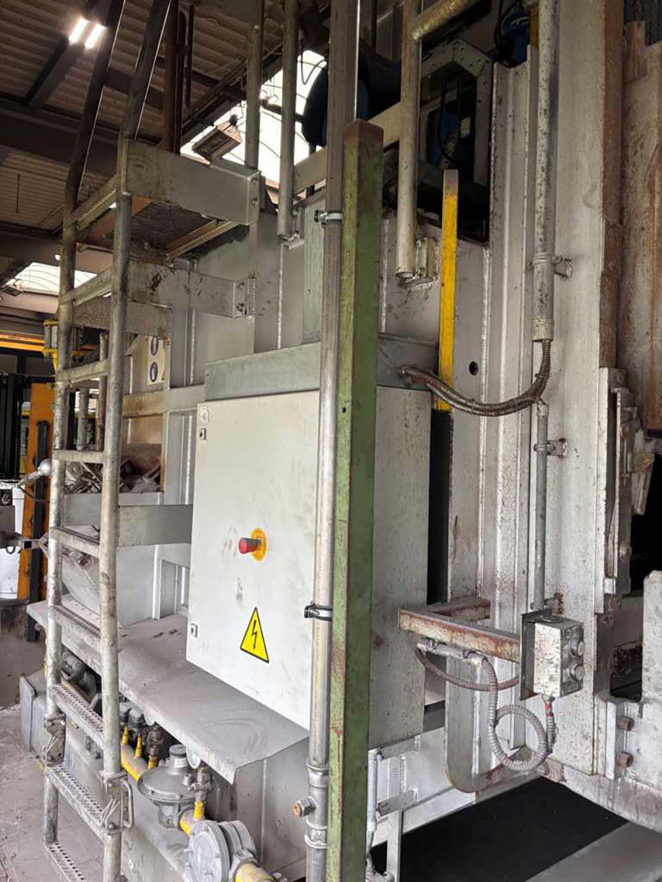 StrikoWestofen MH II-T 3000/2000 G-eg Plus+ forno di fusione e mantenimento O1843, usato StrikoWestofen MH II-T 3000/2000 G-eg Plus+ forno di fusione e mantenimento O1843, usato